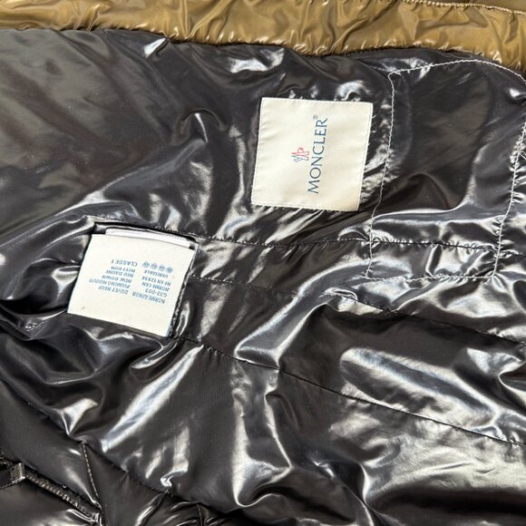 Moncler Fulmarus Shiny Green Down Puffer Coat Real Fur Hood Size 1 - Picture 11 of 14